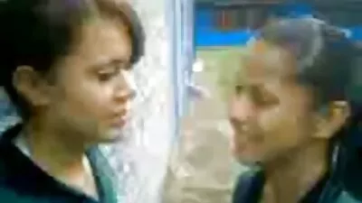 মুখের ভিতরের ব্লজব সুন্দরী বালিকা বাংলাদেশি আন্টি সেক্স বড়ো বাঁড়া